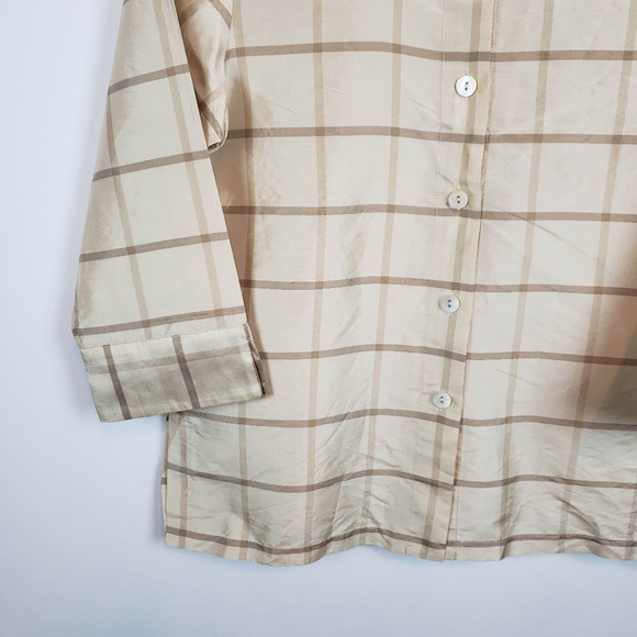 Linea Womens 3/4 Sleeve Button Front Silk Blouse - Picture 3 of 6